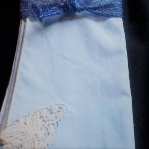 6 Lovely large light blue hand embroidered blue dinner napkins